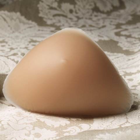 ReflectionÂ® Triformâ„¢ External Silicone Breast Form